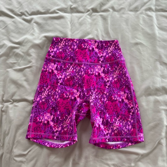 Buffbunny Legacy Shorts - Picture 1 of 5